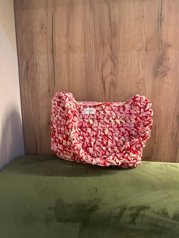 2025-05-08_20-43-18_575 Individuell: Baby Square Bag
