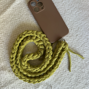 Phone Strap in Avocado-Grün